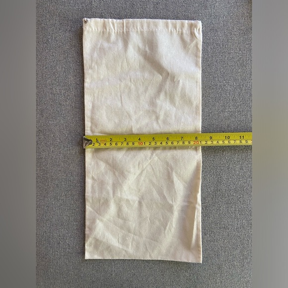 Salvatore Ferragamo Two Dustbags - Picture 4 of 5